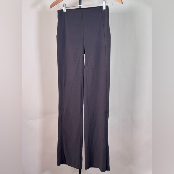 NWOT Lululemon Brushed Softstreme Ribbed Zip Flared Pant 32.5" Black - Picture 5 of 6